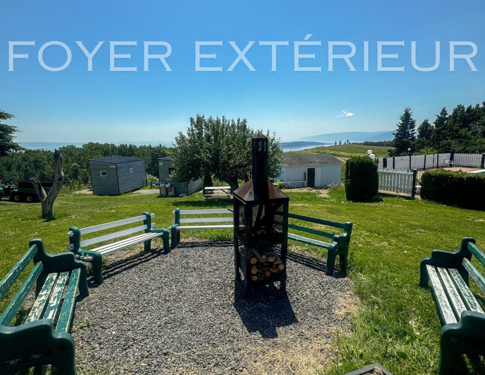 Auberge De Nos Aieux Les Éboulements Eksteriør billede